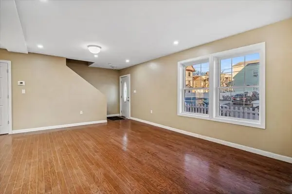 30 Alma Street #30, Lawrence, MA 01841