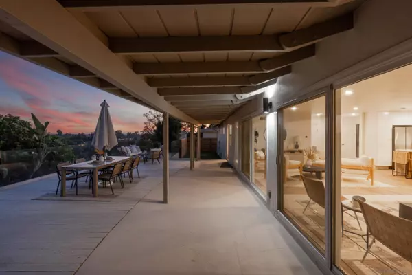 5173 Walsh Way, San Diego, CA 92115