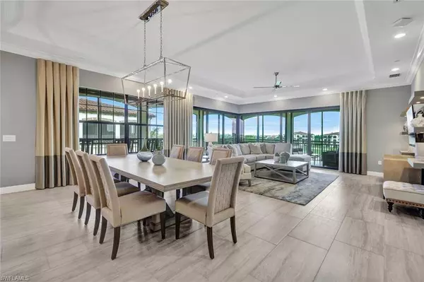 16387 Viansa WAY #19-302, Naples, FL 34110