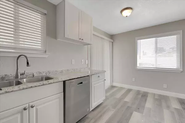 1395 Sanborn RD, Yuba City, CA 95993