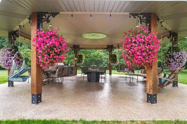 13235 Joseph, Carleton, MI 48117