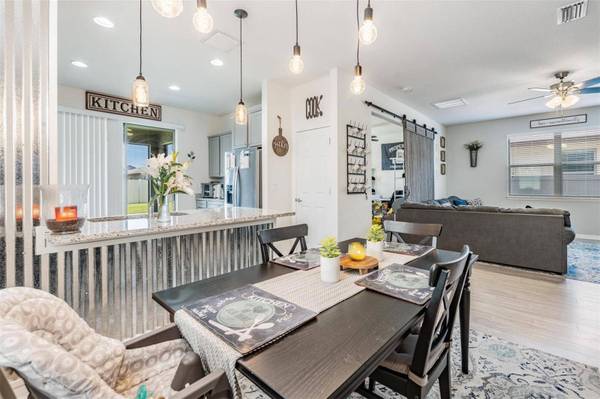 5217 FALLEN LEAF DR, Riverview, FL 33578