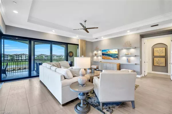 16387 Viansa WAY #19-302, Naples, FL 34110