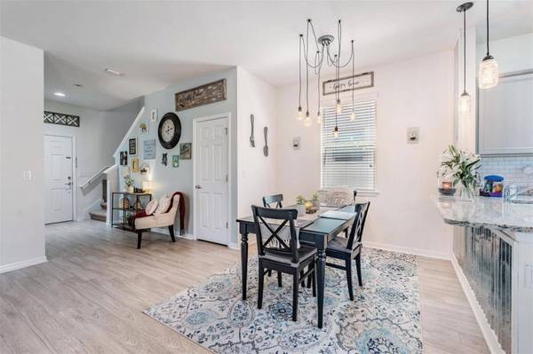 5217 FALLEN LEAF DR, Riverview, FL 33578