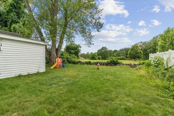 611 Lowell St, Methuen, MA 01844