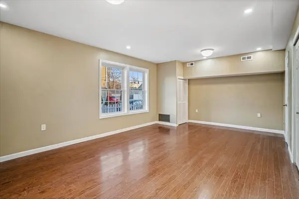 30 Alma Street #30, Lawrence, MA 01841