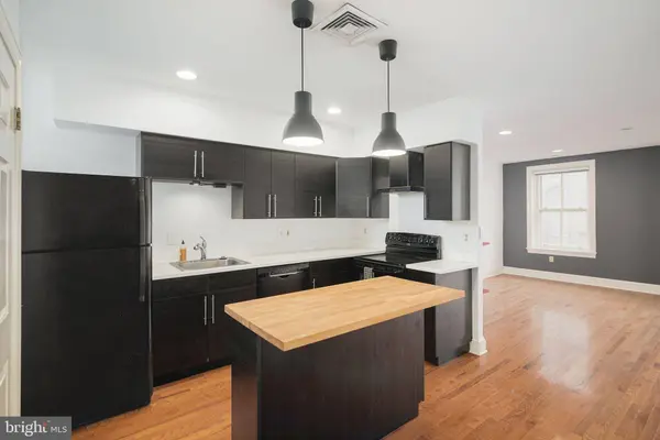 1529 GREEN ST #E, Philadelphia, PA 19130