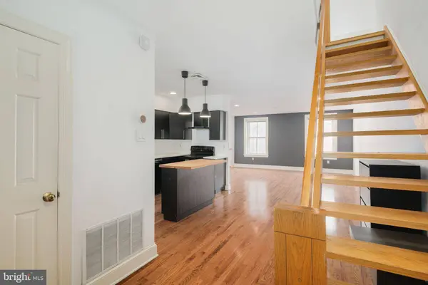 1529 GREEN ST #E, Philadelphia, PA 19130