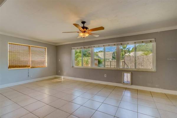 1720 TYRONE BLVD N, St Petersburg, FL 33710