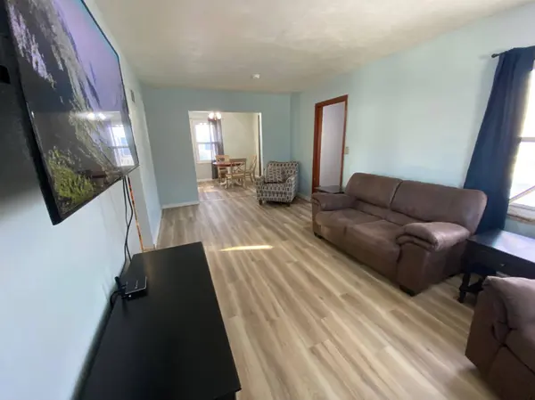 603 Peltier ST, Marshall, MN 56258