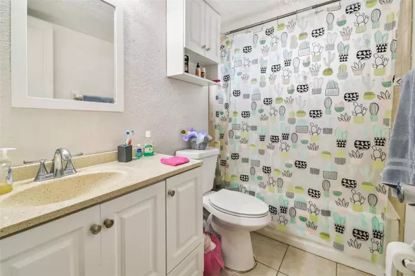 3426 BEDFORD ST, Holiday, FL 34690