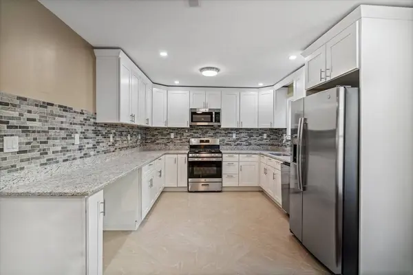 30 Alma Street #30, Lawrence, MA 01841