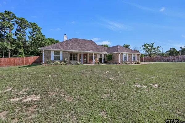 124 CR 4925, Troup, TX 75789