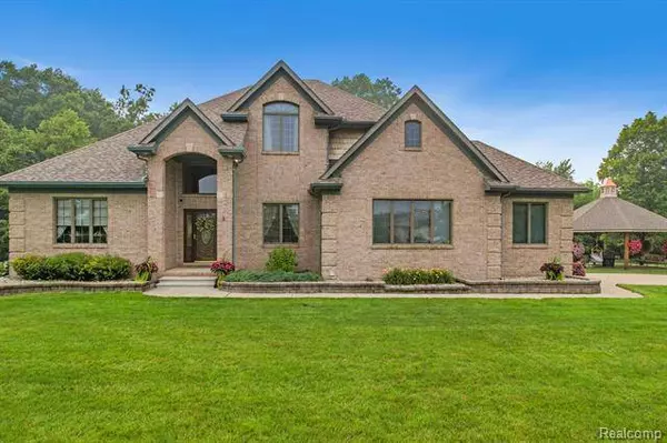 13235 Joseph, Carleton, MI 48117