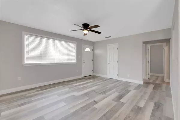 1395 Sanborn RD, Yuba City, CA 95993