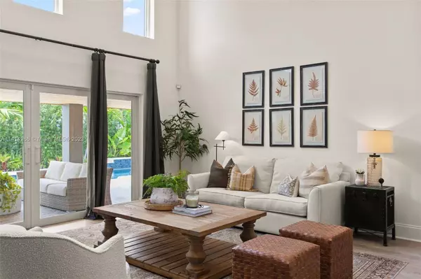 14660 SW 75th Ave, Palmetto Bay, FL 33158