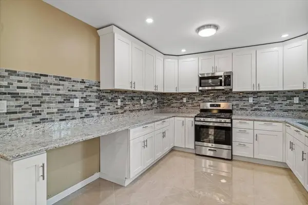 30 Alma Street #30, Lawrence, MA 01841