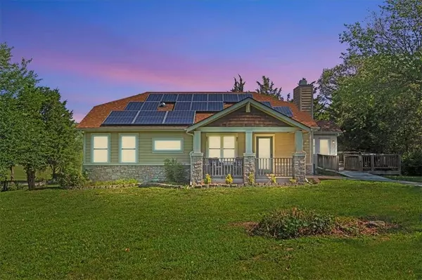 1706 Wornall RD, Excelsior Springs, MO 64024