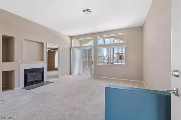 3125 N Buffalo Drive #2083, Las Vegas, NV 89128