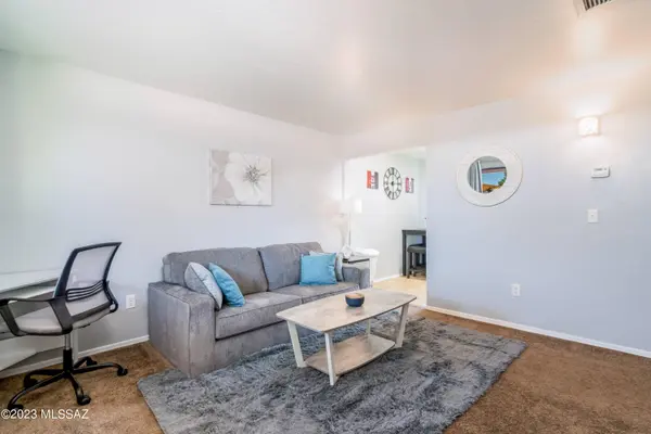 350 N Silverbell Road #70, Tucson, AZ 85745