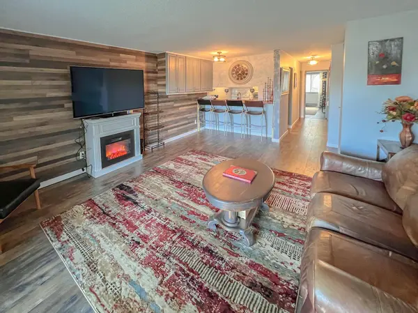 12976 Nicollet AVE #102, Burnsville, MN 55337