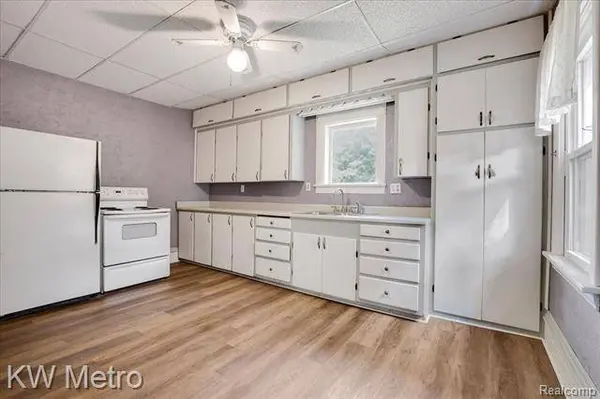 36394 FRANKLIN Street, Richmond, MI 48062