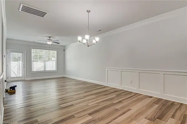 708 Riley LN, Greensboro, NC 27455