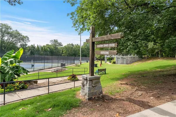 4955 Powers Ferry RD, Sandy Springs, GA 30327