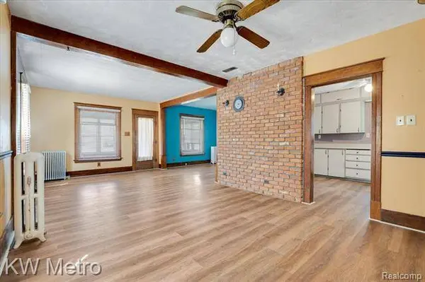 36394 FRANKLIN Street, Richmond, MI 48062