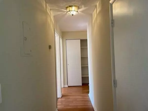 309 Pawtucket Blvd #14, Lowell, MA 01854