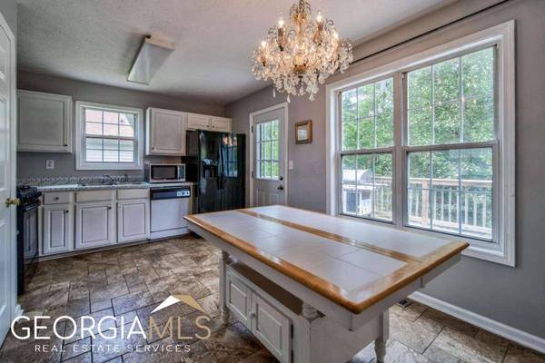 4794 Estuary LN, Acworth, GA 30101