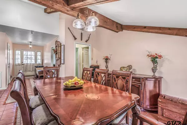 4516 Aberdeen Dr, Tyler, TX 75703