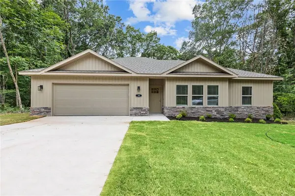 19 Coylton Drive, Bella Vista, AR 72715