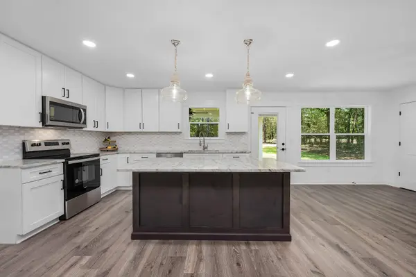 1700 Co Highway 1087, Defuniak Springs, FL 32433