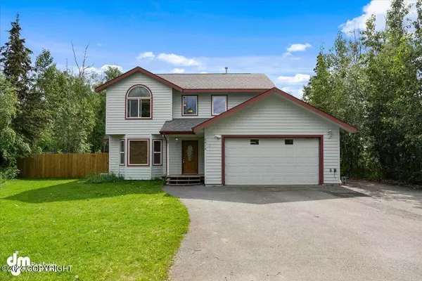 5012 W Northern Rose LN, Wasilla, AK 99623
