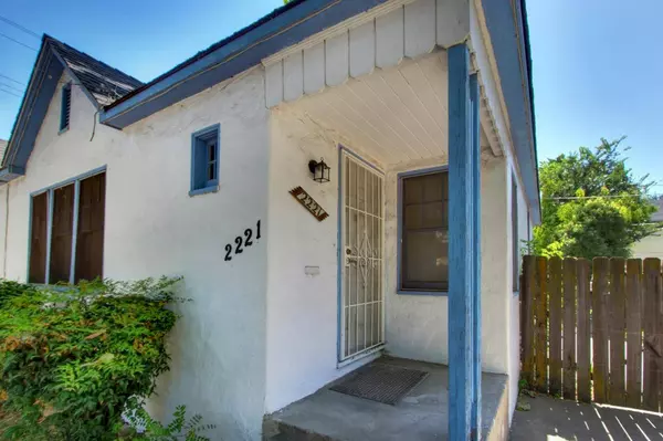 2217 11th ST, Sacramento, CA 95818