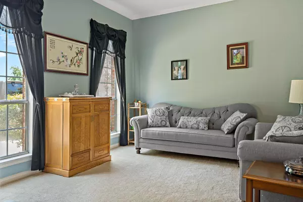 8201 Lighthouse Drive, Rowlett, TX 75089