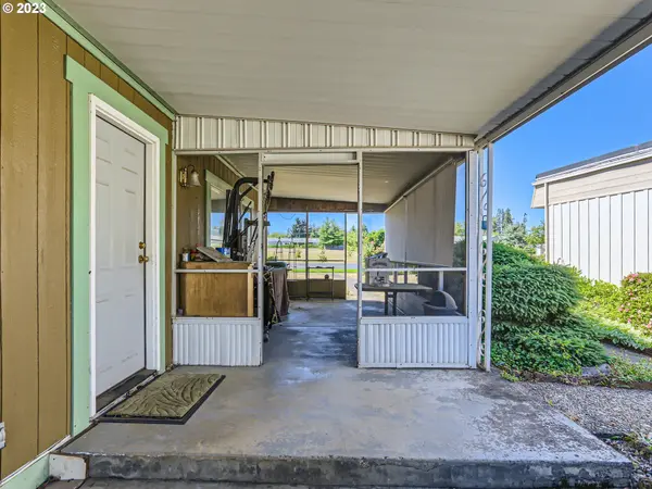 11784 SW ROYAL VILLA DR, Portland, OR 97224