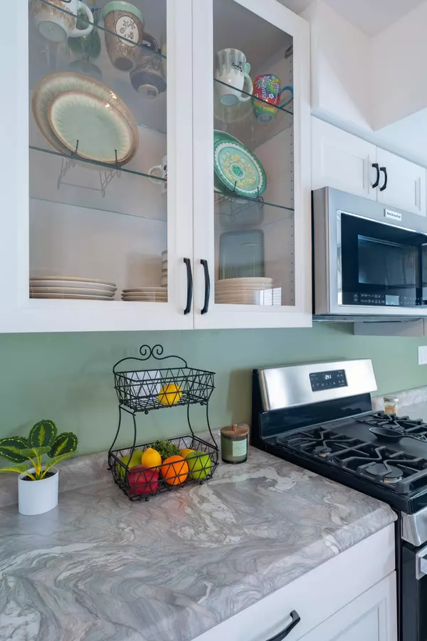 913 6th St S, La Crosse, WI 54601