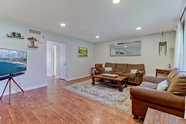 5800 Lake Murray Blvd #30, La Mesa, CA 91942