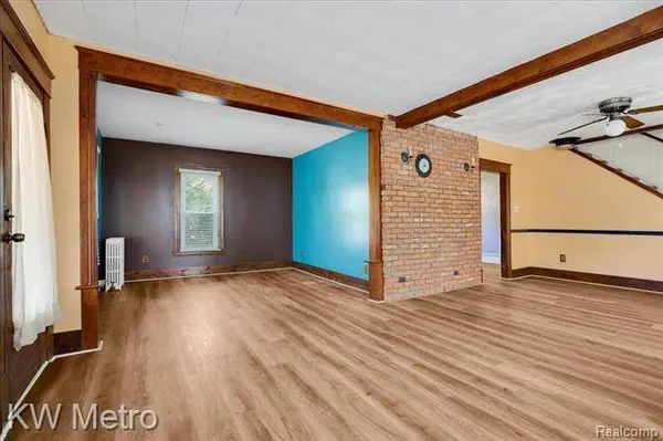 36394 FRANKLIN Street, Richmond, MI 48062