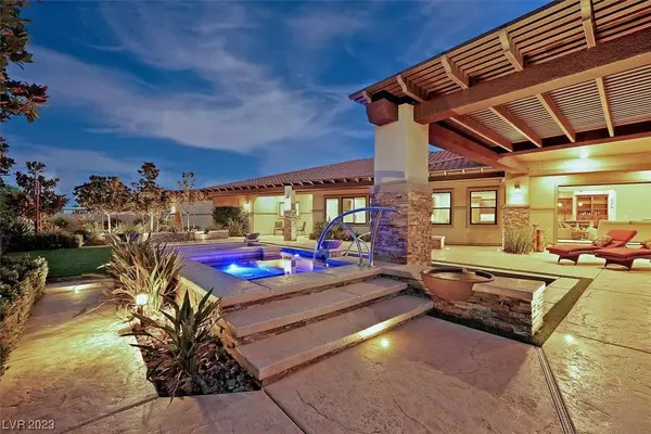 8465 S Valadez Street, Las Vegas, NV 89113