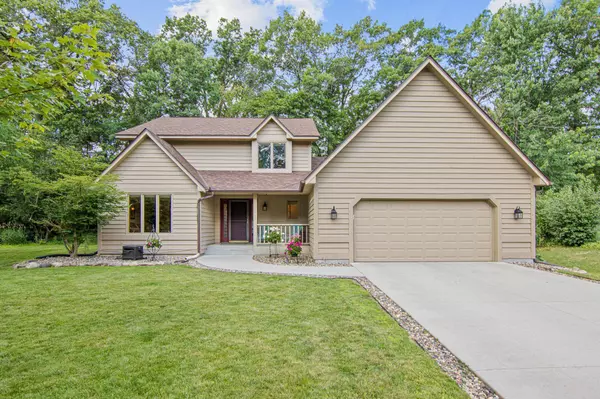 17865 Iten CT S, Lakeville, MN 55044