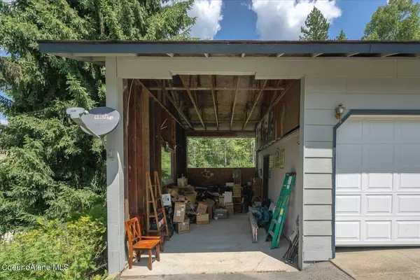 251 E Park Dr, Kellogg, ID 83837