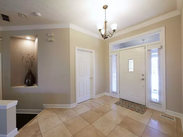 878 Grace DR, Carmel, IN 46032