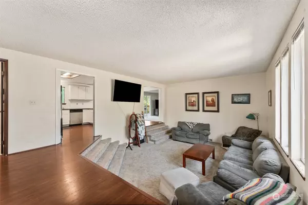 11816 122nd Avenue Ct E, Puyallup, WA 98374