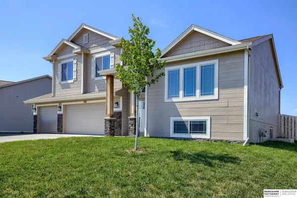 16702 Potter Street, Bennington, NE 68007