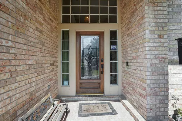 131 Perfidia DR, Houston, TX 77015