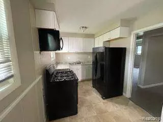 21748 EHLERT Avenue, Warren, MI 48089