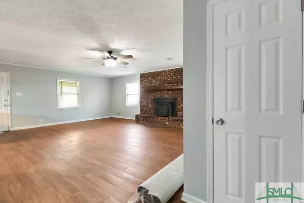 1006 N Columbia AVE, Rincon, GA 31326